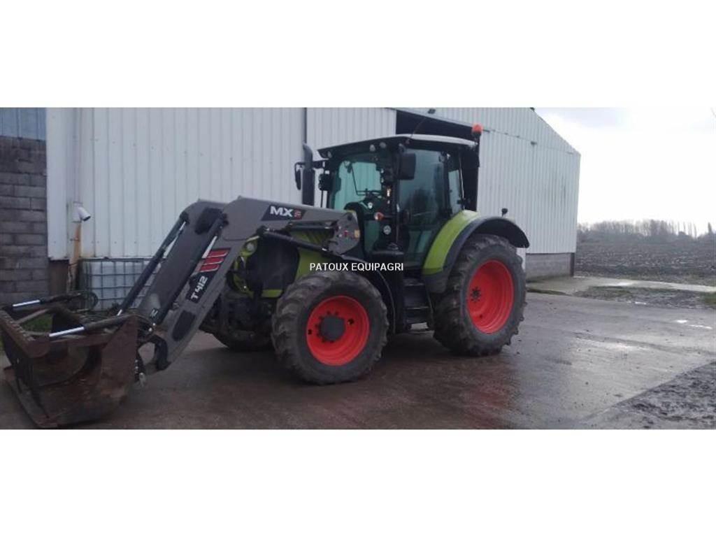CLAAS ARION 520 Tractors