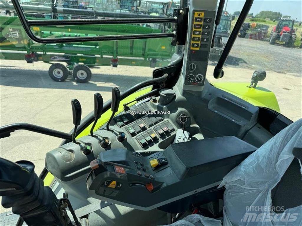 CLAAS ARION 520 Tractors