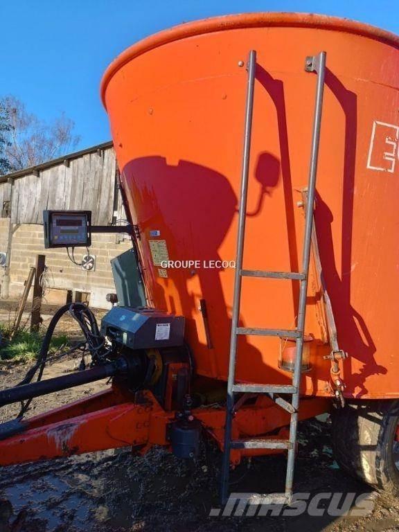  Euromark TXV 13 Feed mixer