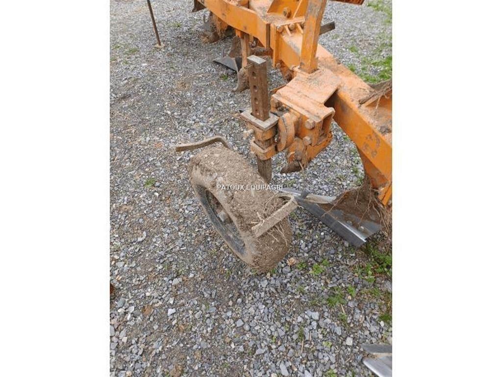Huard PR65T Ploughs