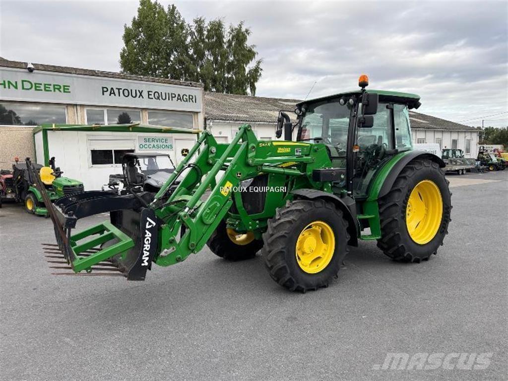John Deere 5090M Tractors