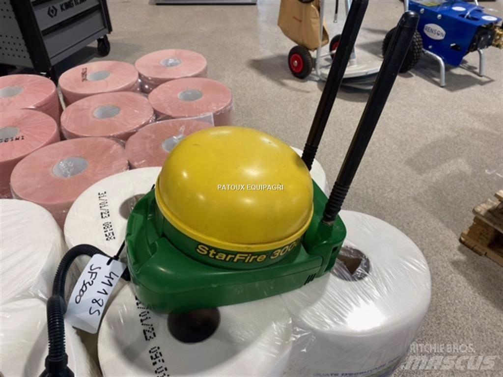 John Deere SF3000 Other sowing machines and accessories
