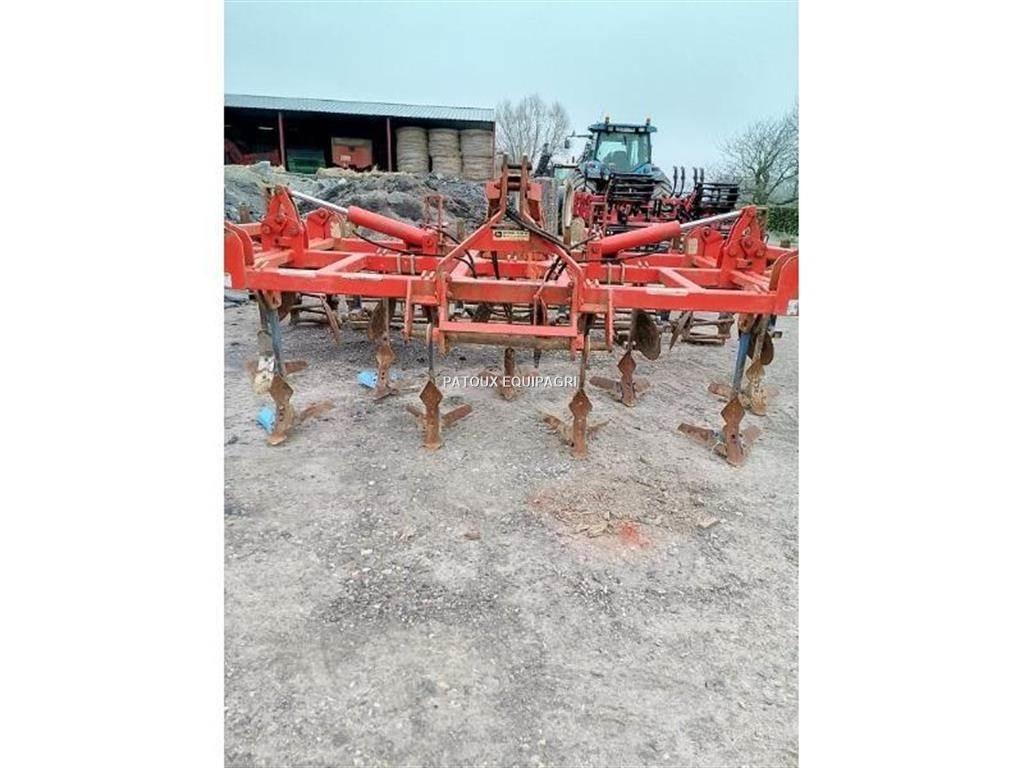 Quivogne MX9 Harrows
