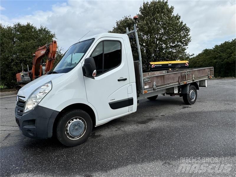 Opel Movano Flatbed / Dropside trucks