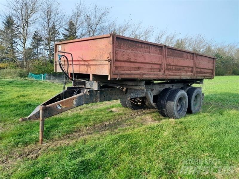  - - - Tipper trucks