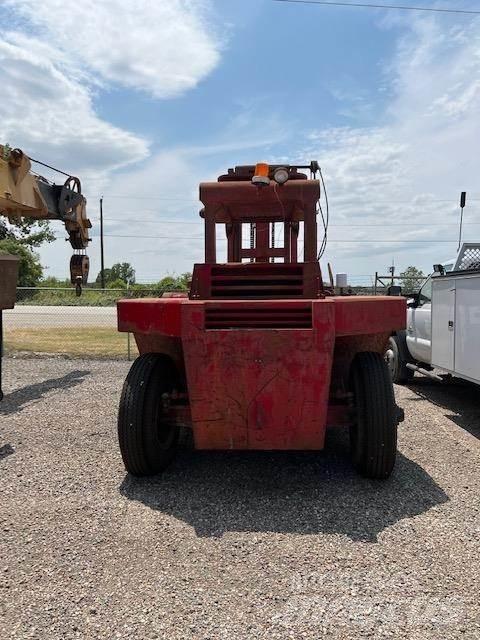 Taylor Y20W0M Diesel trucks