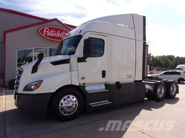 Freightliner CASCADIA 116 Prime Movers