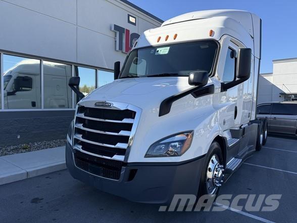 Freightliner CASCADIA 116 Prime Movers