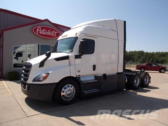Freightliner CASCADIA 116 Prime Movers