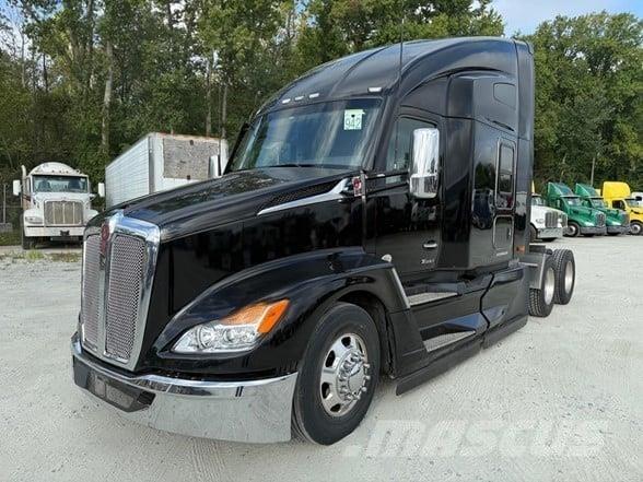 Kenworth T680 Prime Movers