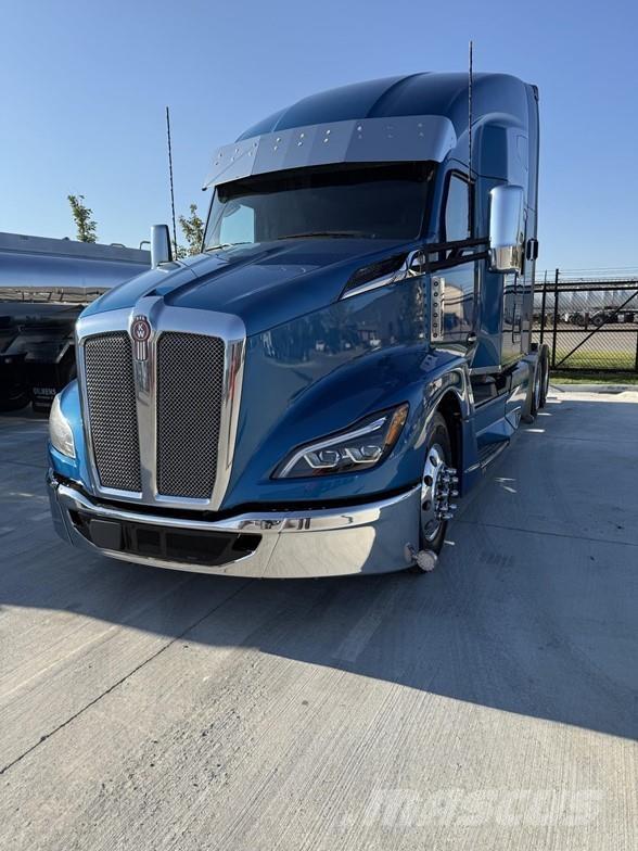 Kenworth T680 Prime Movers