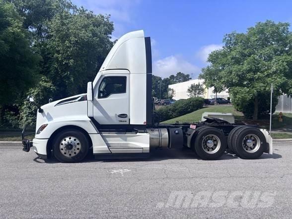Kenworth T680 Prime Movers