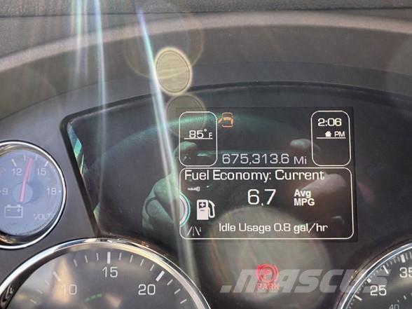 Kenworth T680 Prime Movers