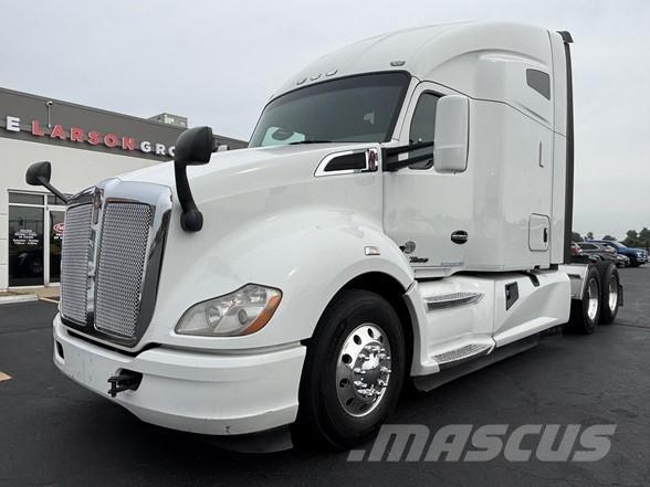 Kenworth T680 Prime Movers