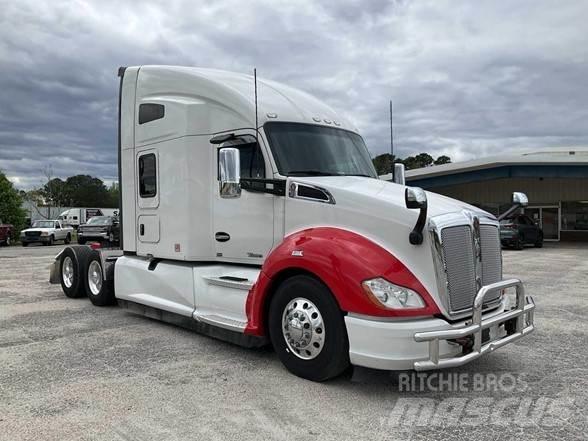 Kenworth T680 Prime Movers