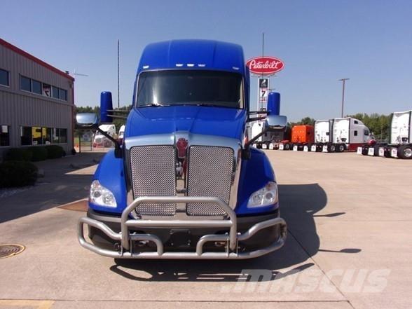 Kenworth T680 Prime Movers