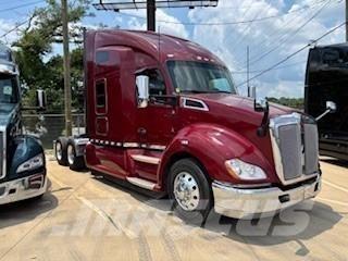 Kenworth T680 Prime Movers