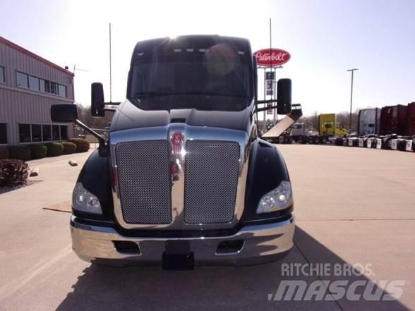 Kenworth T680 Prime Movers