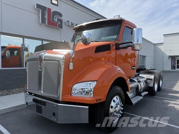 Kenworth T880 Prime Movers