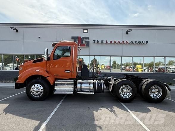 Kenworth T880 Prime Movers