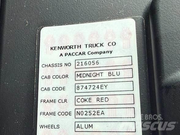 Kenworth W900L Prime Movers