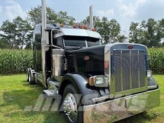 Peterbilt 379 Prime Movers