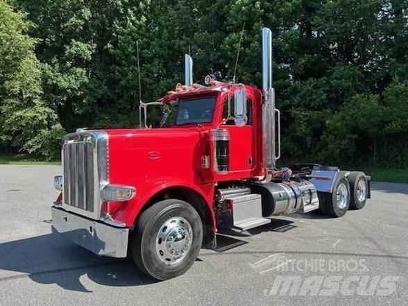 Peterbilt 389 Prime Movers