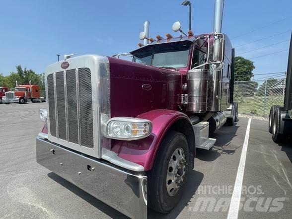 Peterbilt 389 Prime Movers