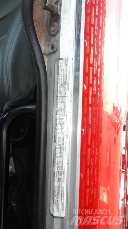 Peterbilt 389 Prime Movers