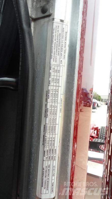 Peterbilt 389 Prime Movers