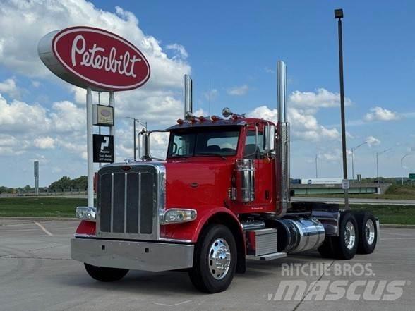 Peterbilt 389 Prime Movers
