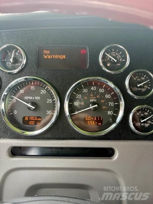 Peterbilt 389 Prime Movers