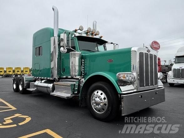Peterbilt 389 Prime Movers