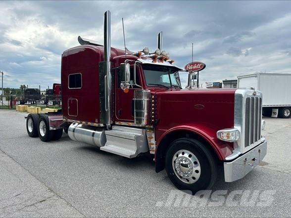 Peterbilt 389 Prime Movers