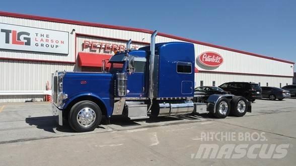 Peterbilt 389 Prime Movers