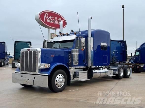 Peterbilt 389 Prime Movers
