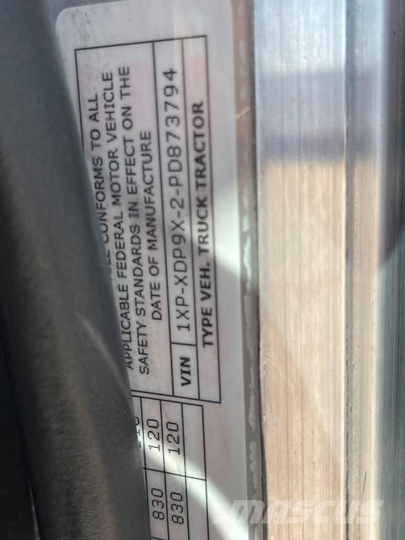 Peterbilt 389 Prime Movers