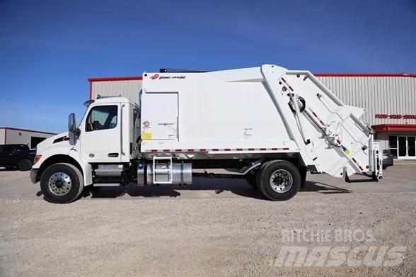 Peterbilt 537 Waste trucks