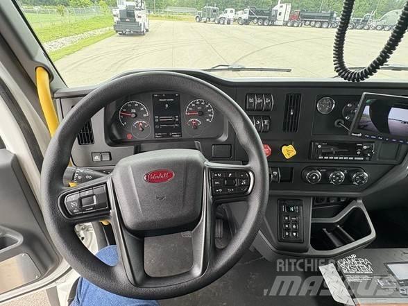 Peterbilt 548 Tipper trucks