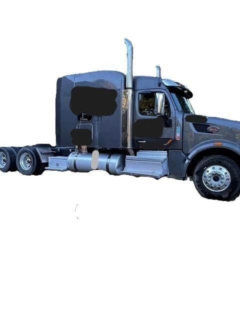 Peterbilt 567 Prime Movers