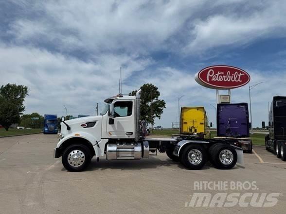 Peterbilt 567 Prime Movers