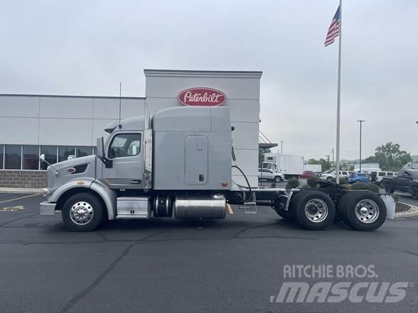 Peterbilt 567 Prime Movers