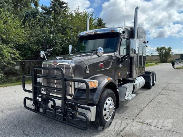 Peterbilt 567 Prime Movers