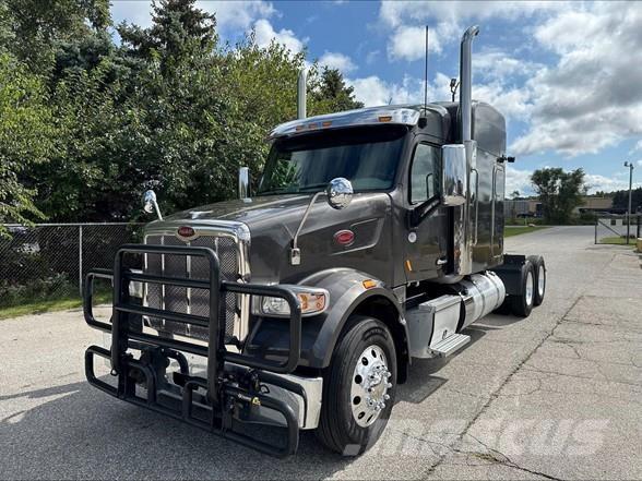 Peterbilt 567 Prime Movers