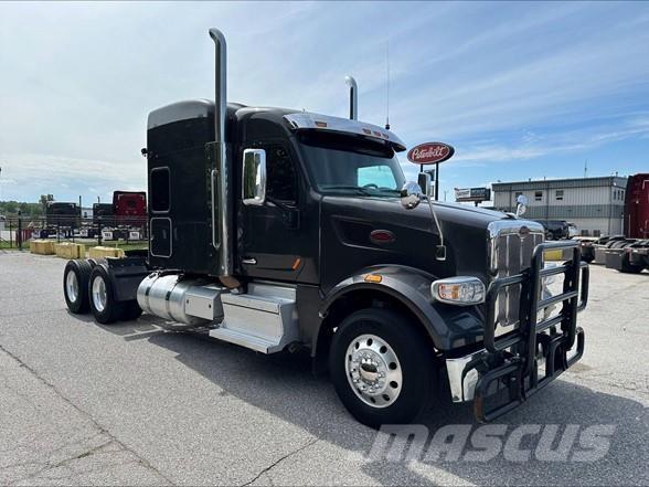 Peterbilt 567 Prime Movers
