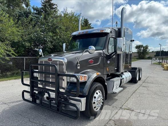 Peterbilt 567 Prime Movers