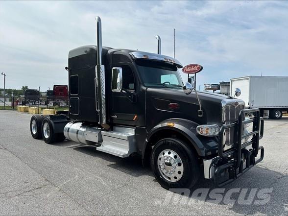 Peterbilt 567 Prime Movers