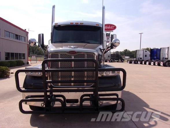 Peterbilt 567 Prime Movers