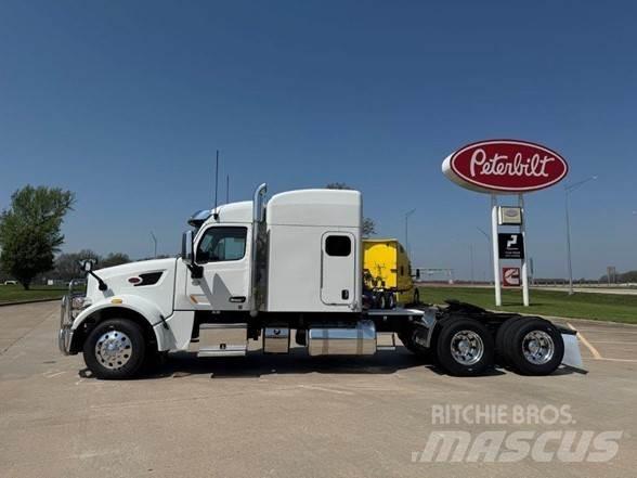 Peterbilt 567 Prime Movers