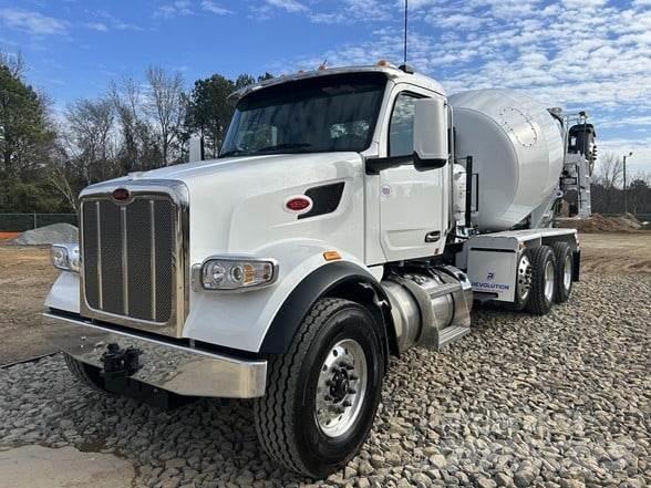Peterbilt 567 Other